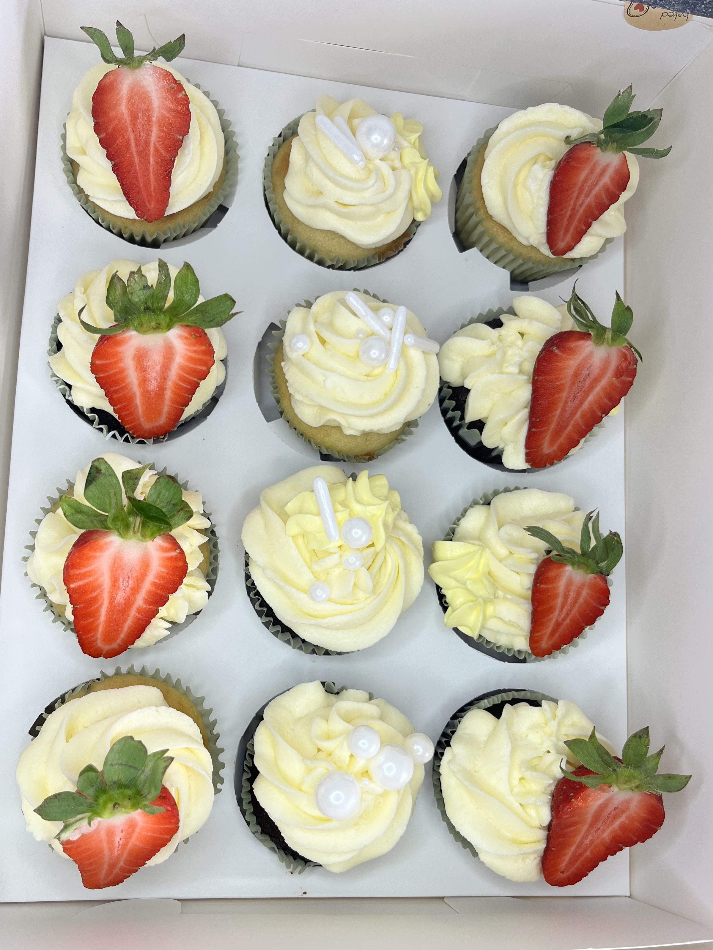 Vanilla cupcakes