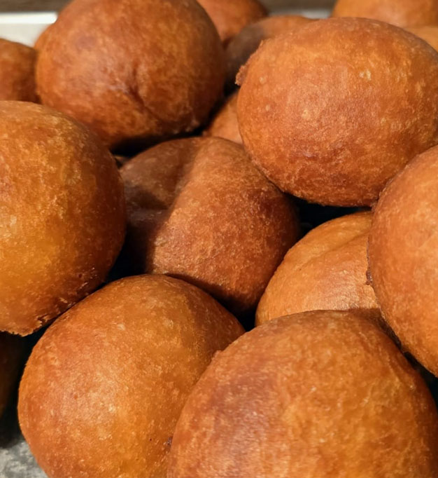 Traditional puff-puff